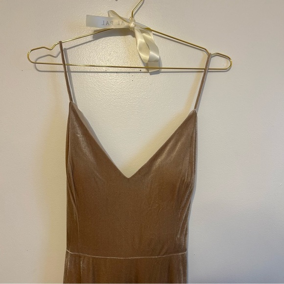 Jasmine • Velvet bridesmaids or formal dress - Picture 4 of 11